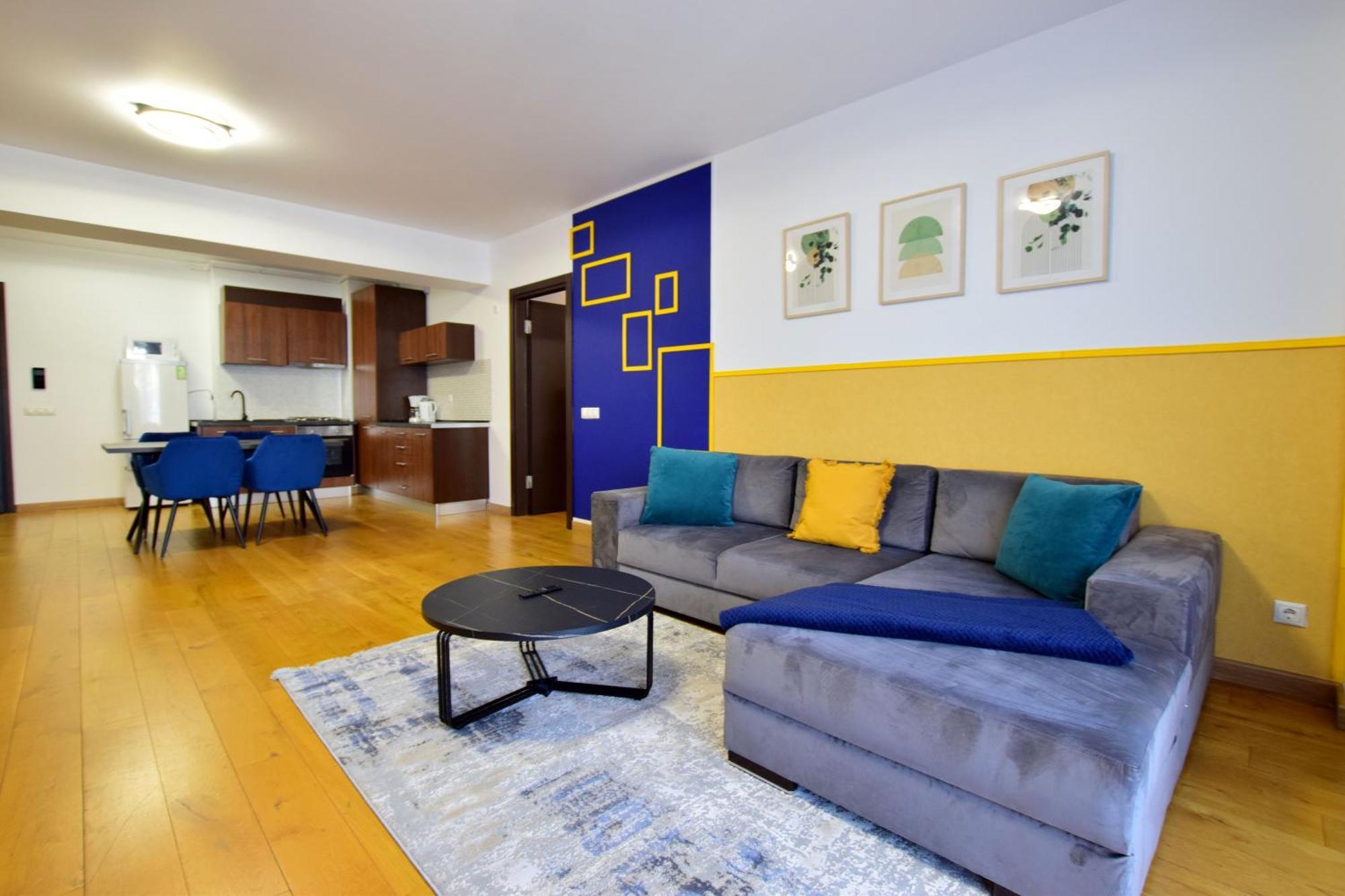 Upground Aparthotel