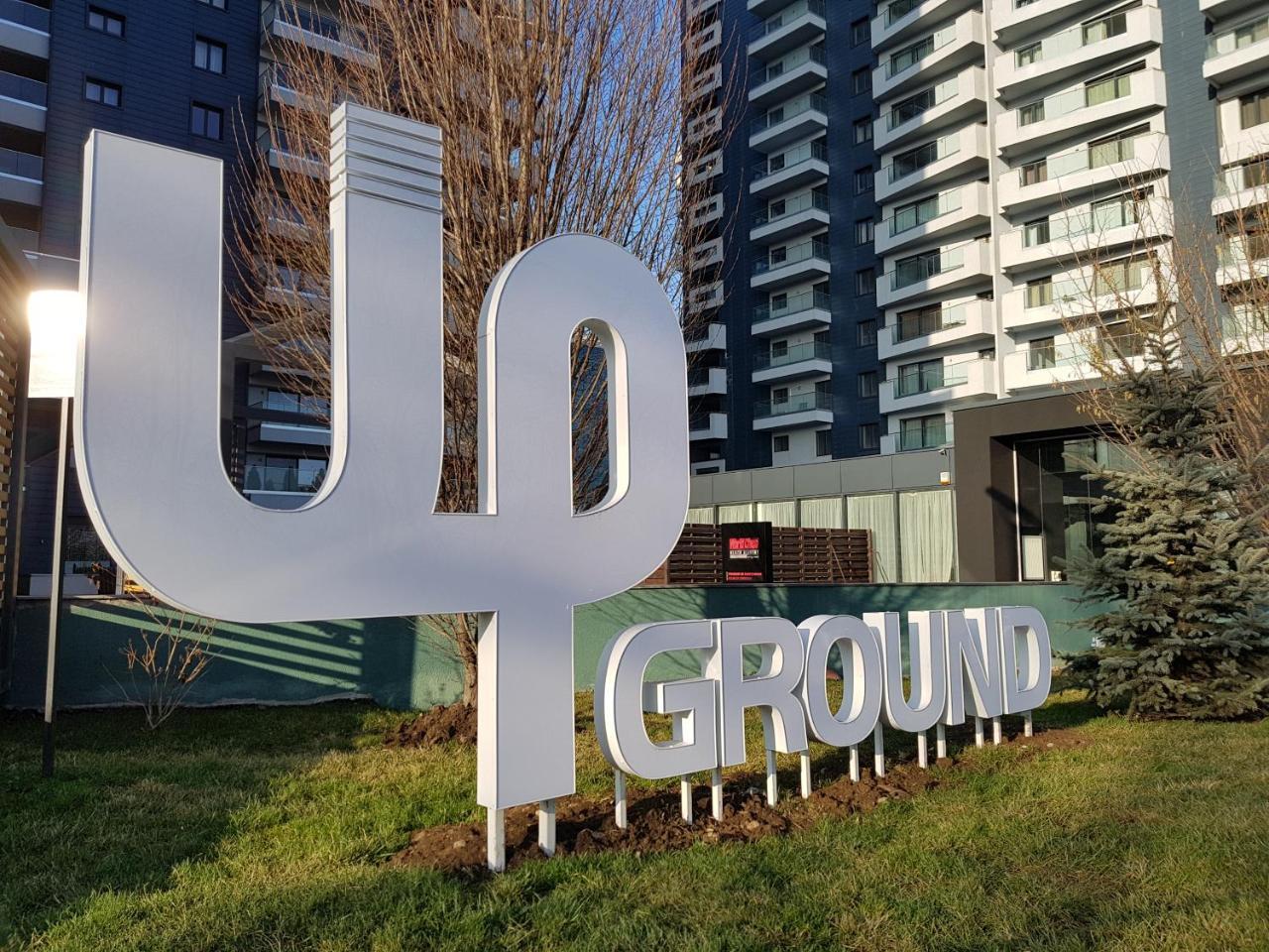 Upground Bucarest